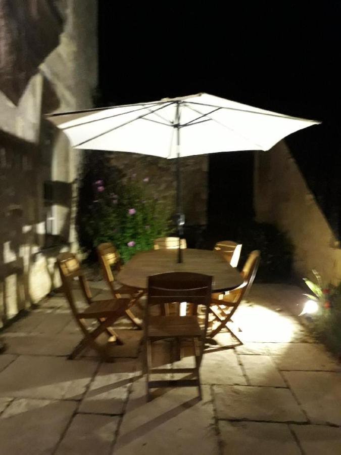 Manoir De La Fontaine Du Chene Bed & Breakfast Coutures  Exterior photo