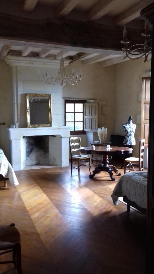 Manoir De La Fontaine Du Chene Bed & Breakfast Coutures  Exterior photo